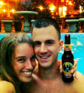 304708_455191501178057_116267576_n