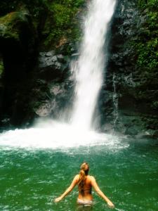 402133_460936657270208_371848752_n