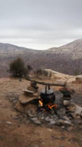 407178_329019403795268_1608602642_n