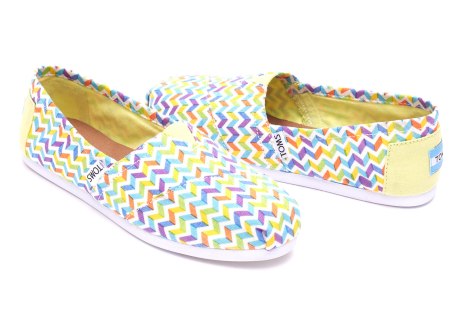 10008013_MultiCanvasChevronWomenClassic_hero-1450x1015