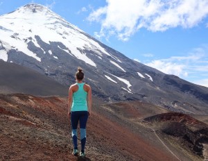 Annette op de Osorno Vulkaan - MOMspiraiton & Kari Traa