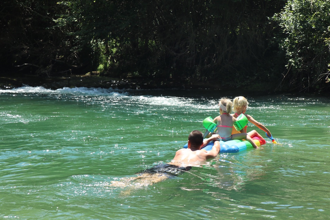 UNADJUSTEDNONRAW_thumb_2d82