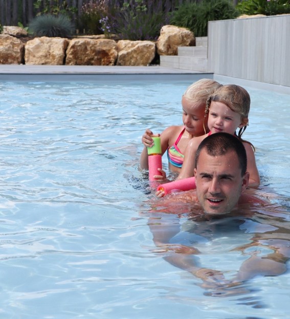 UNADJUSTEDNONRAW_thumb_2db2