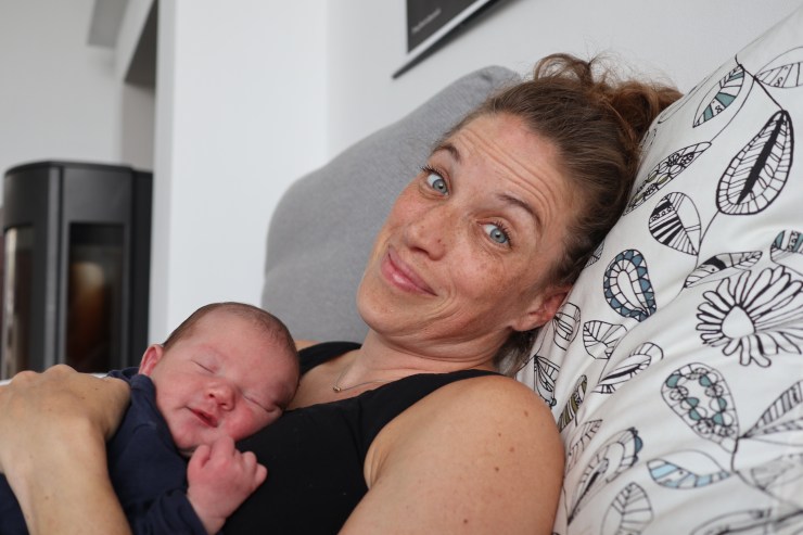 MOMspiration Mama Meltdown pasgeboren baby Sol