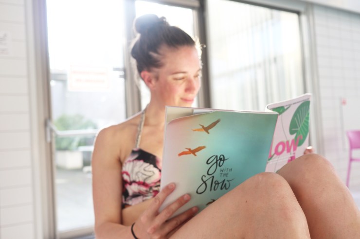 Annette de Graaf Flow magazine MOMspiration SKWA zwembad