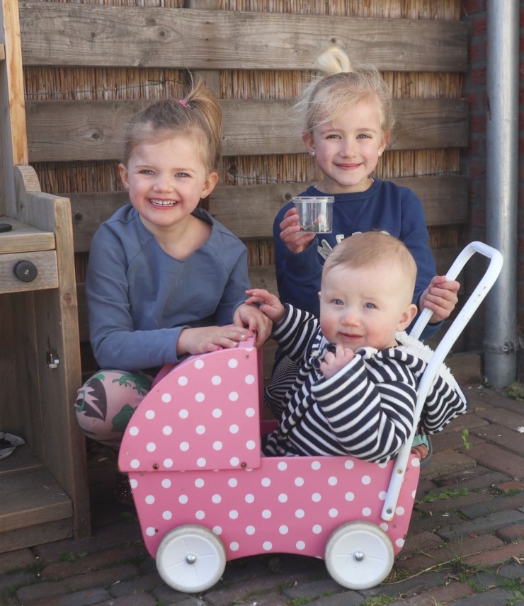 The Flying Dutch Family Annette de Graaf Pippa Jools Sol