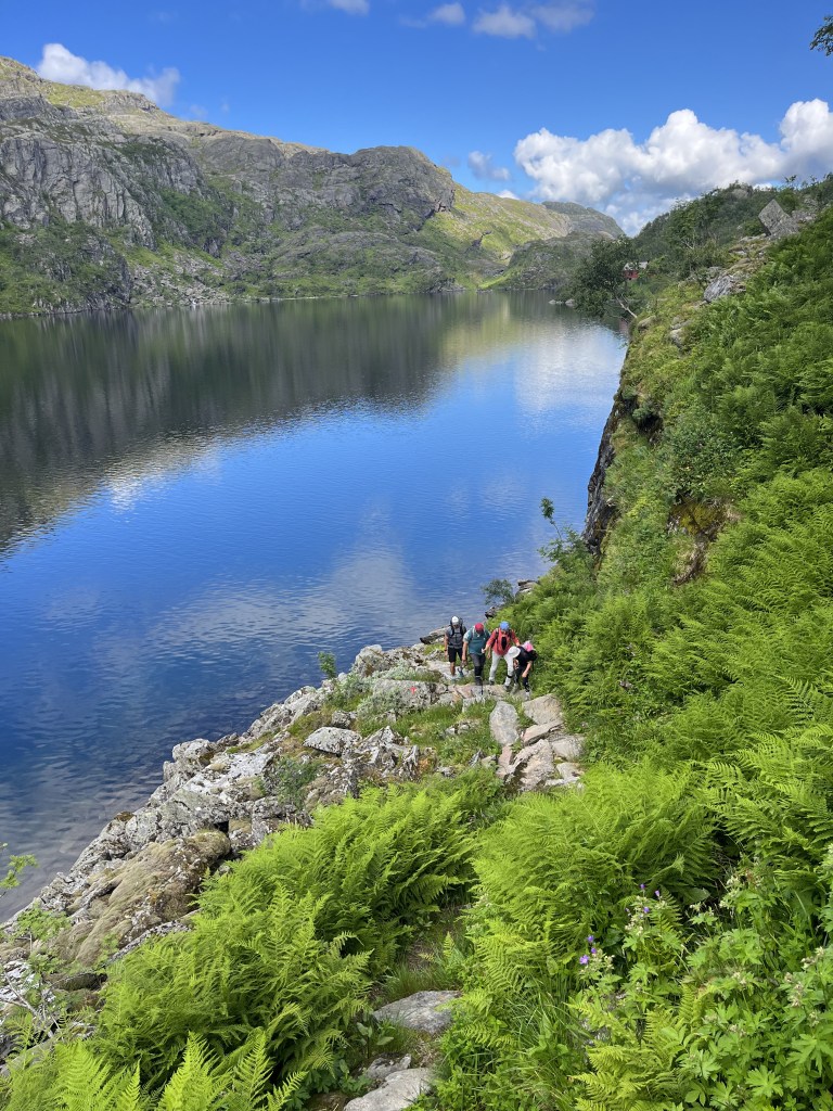 The Flying Dutch Family DNT traveling Norway